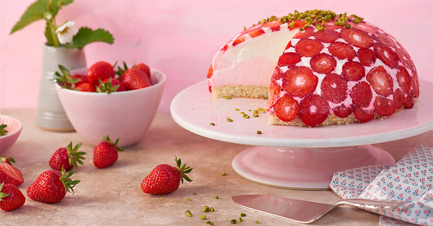 Erdbeer-Kuppeltorte: Das Highlight für den Sommer