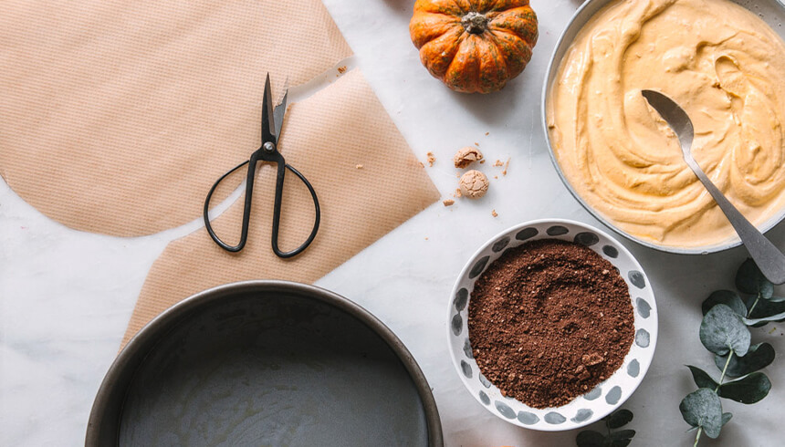 Herbstlicher Kürbis-Cheesecake – so gelingt er im Wasserbad